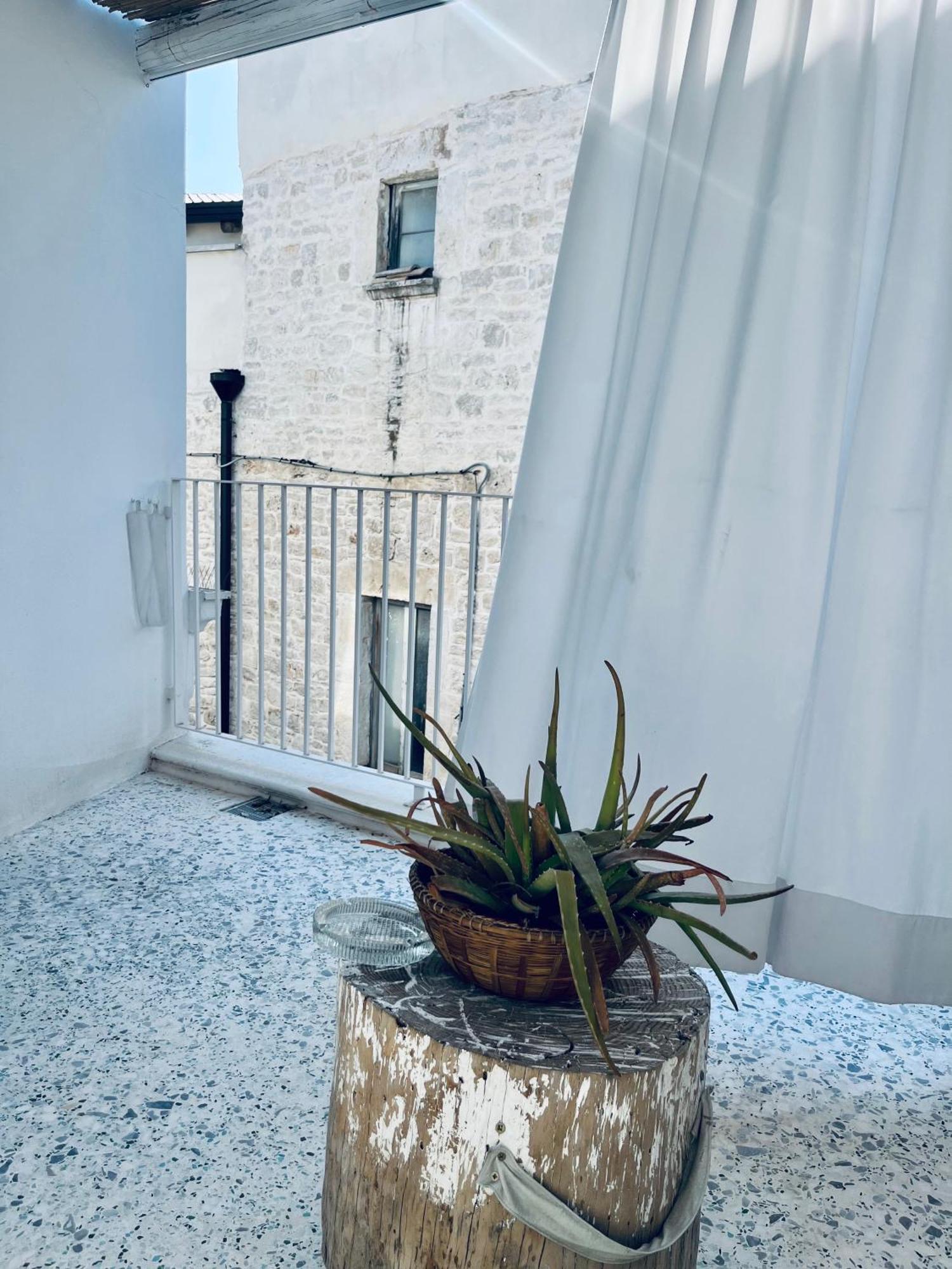 Hydria Guest House Art Gallery Acquaviva delle Fonti Bagian luar foto